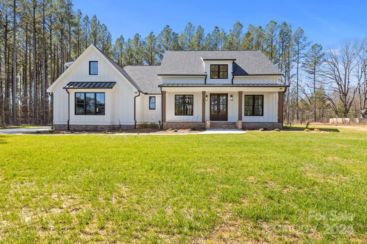 Property Photo:  2367 Lee Lawing Road  NC 28092 