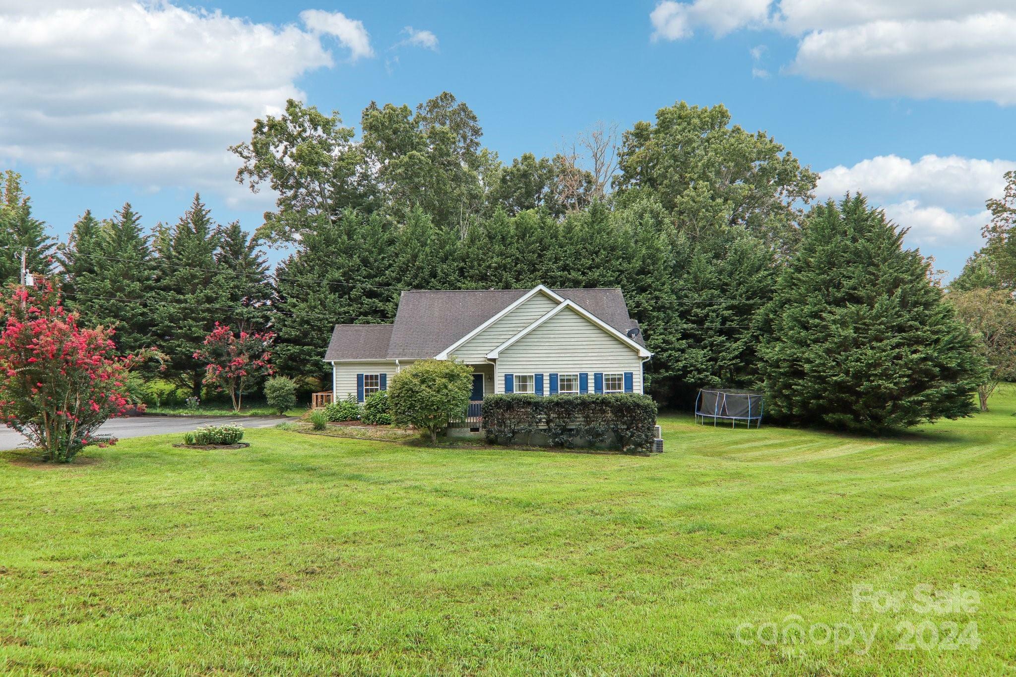 331 Blythewood Drive  Hendersonville NC 28792 photo