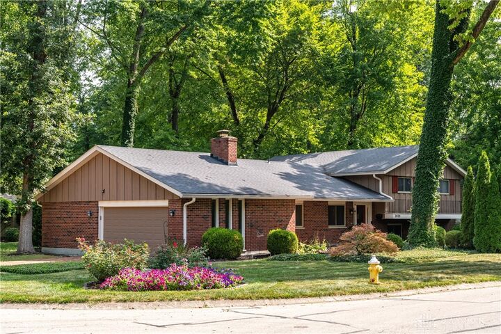 2425 Westlawn Drive  Dayton OH 45440 photo