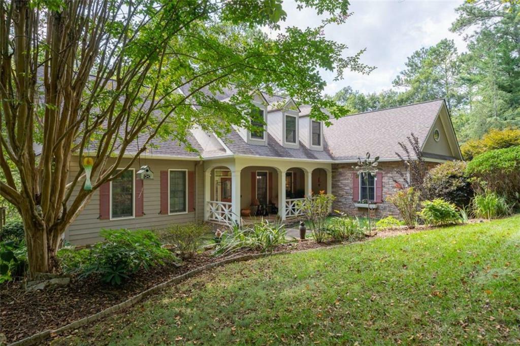 Property Photo:  382 Quail Run Court  GA 30175 