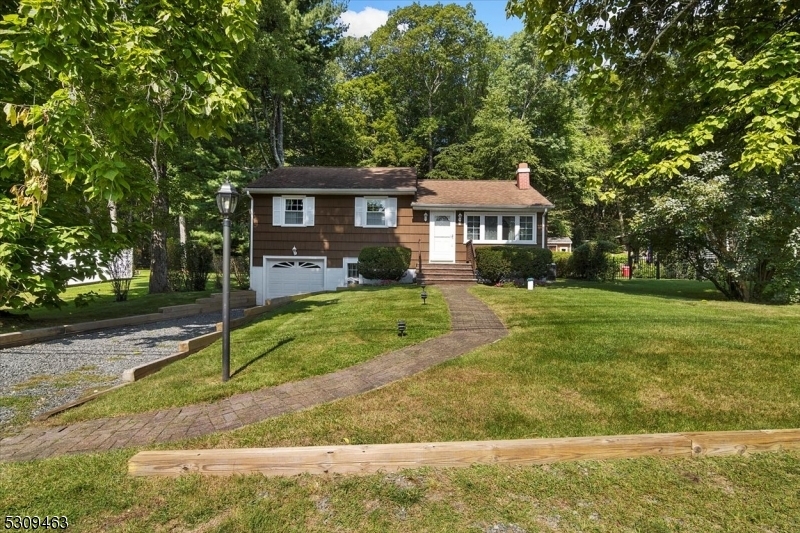 Property Photo:  9 Hallvard Ter  NJ 07866 