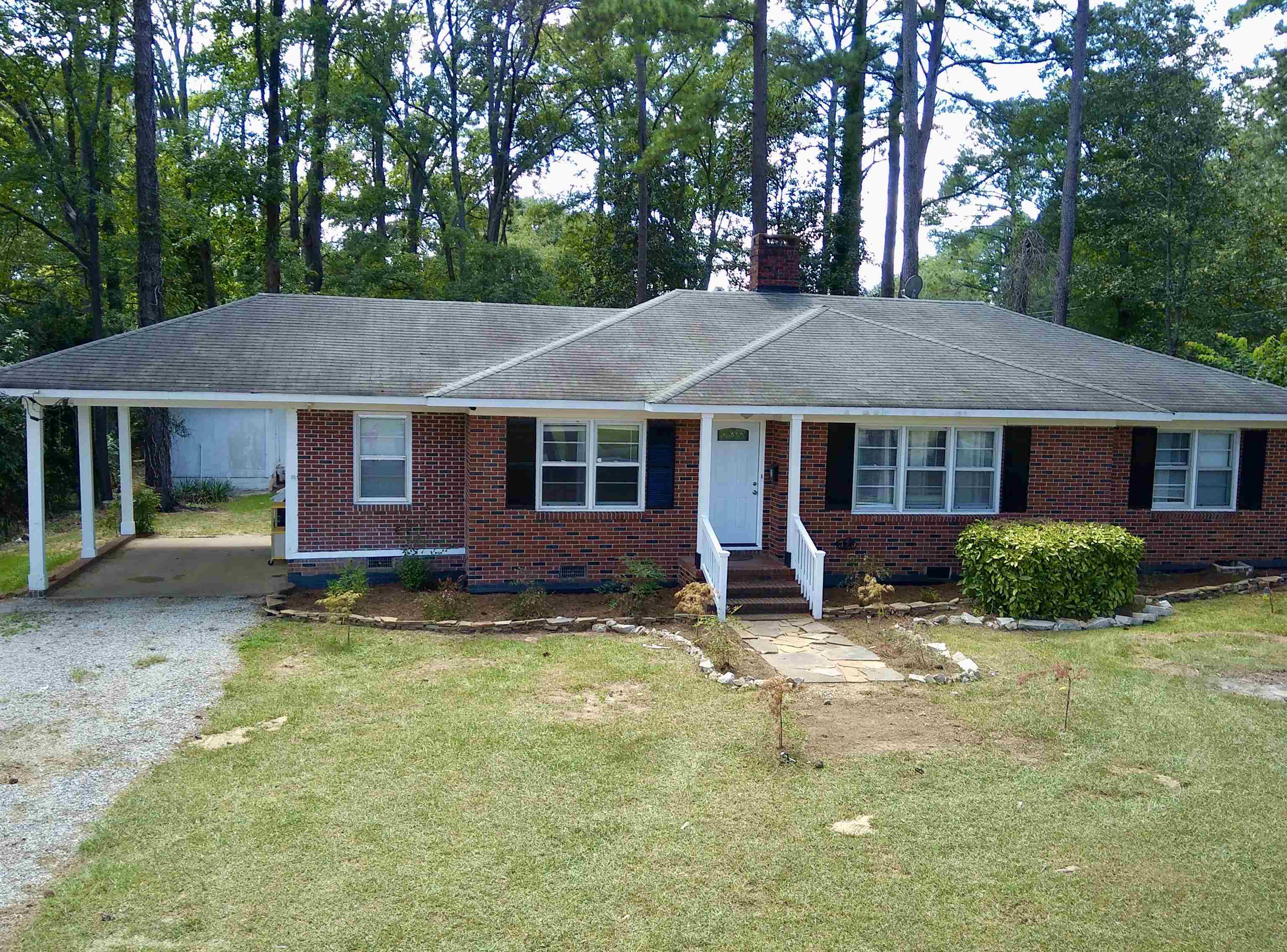 Property Photo:  808 Stewart Avenue  GA 30669 