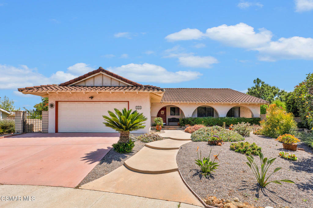 Property Photo:  4418 Zocalo Circle  CA 91360 