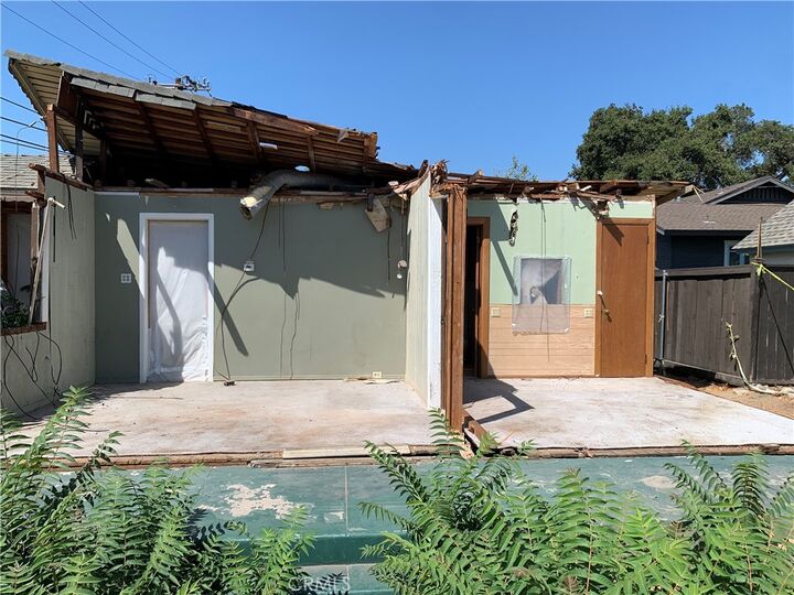 Property Photo: 113 S Mountain Avenue CA 91016