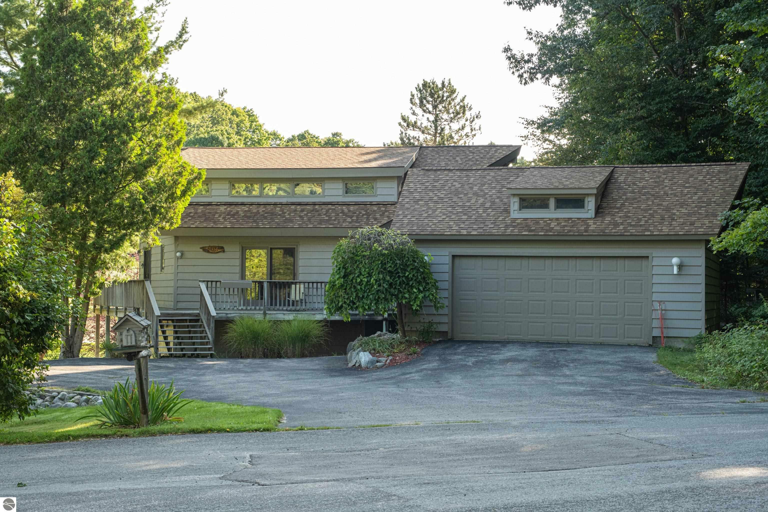 Property Photo:  5335 Golf View Road  MI 49615 