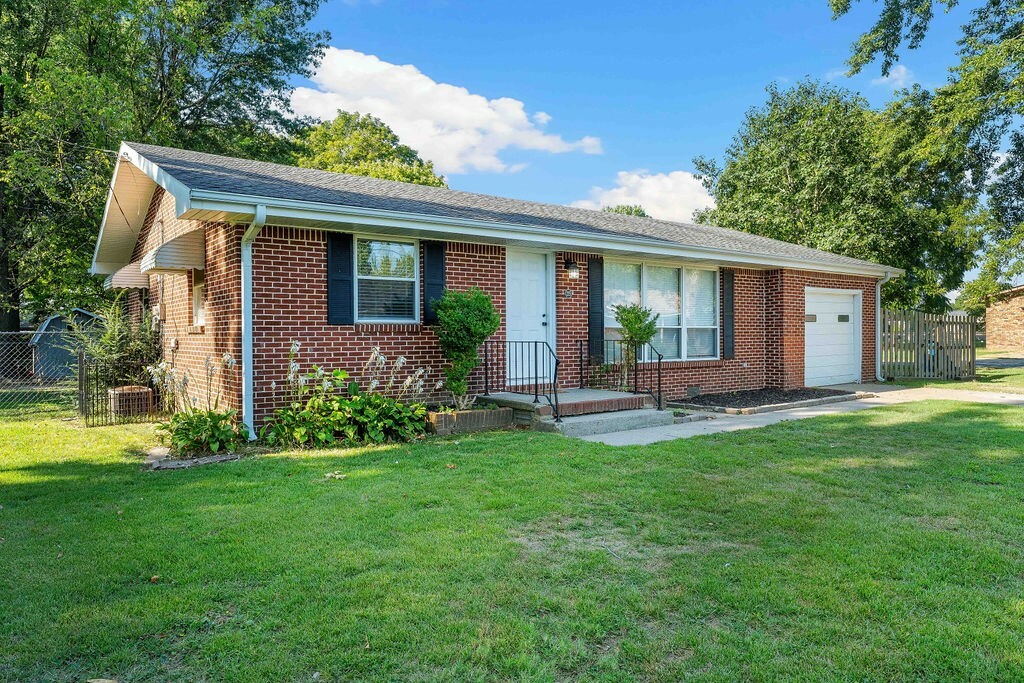 Property Photo:  215 Van Dorn Street  AR 72751 