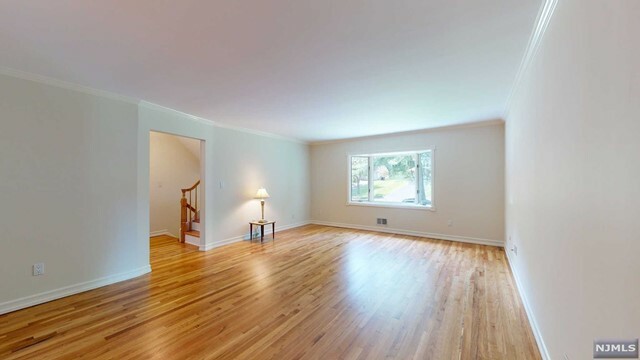 Property Photo:  90 Forsythia Lane A  NJ 07652 