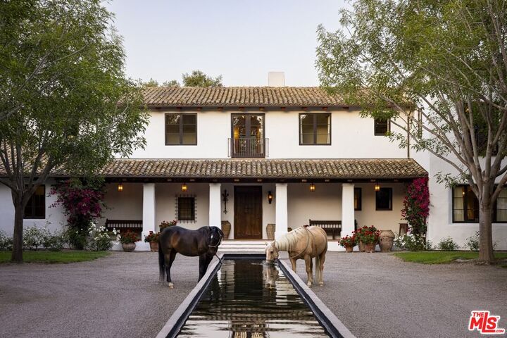 Property Photo: 16401 Calle Feliz CA 92067