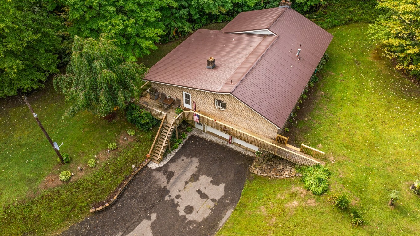 Property Photo:  8710 Perry Highway  PA 16509 