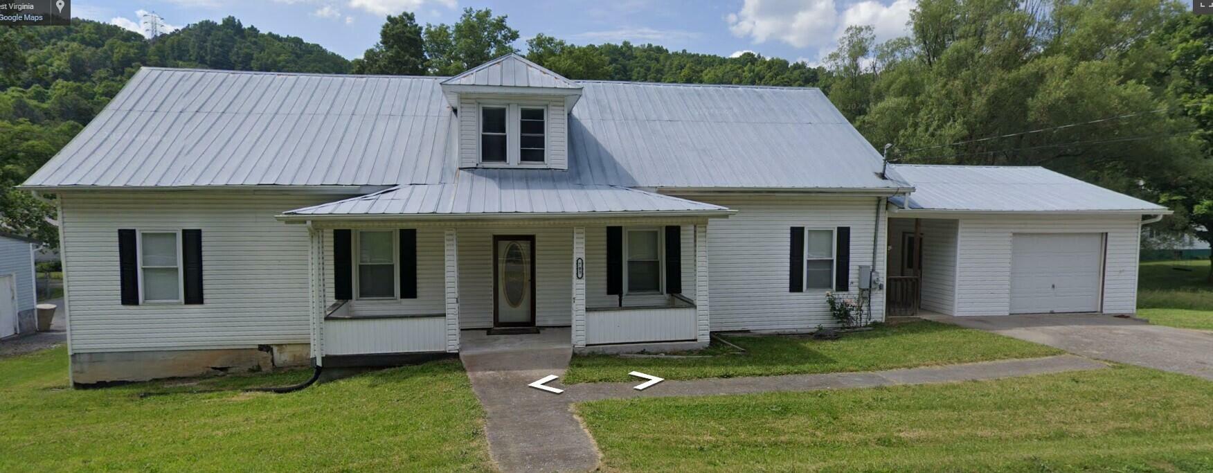 Property Photo:  705 Rocky Rd  WV 24747 