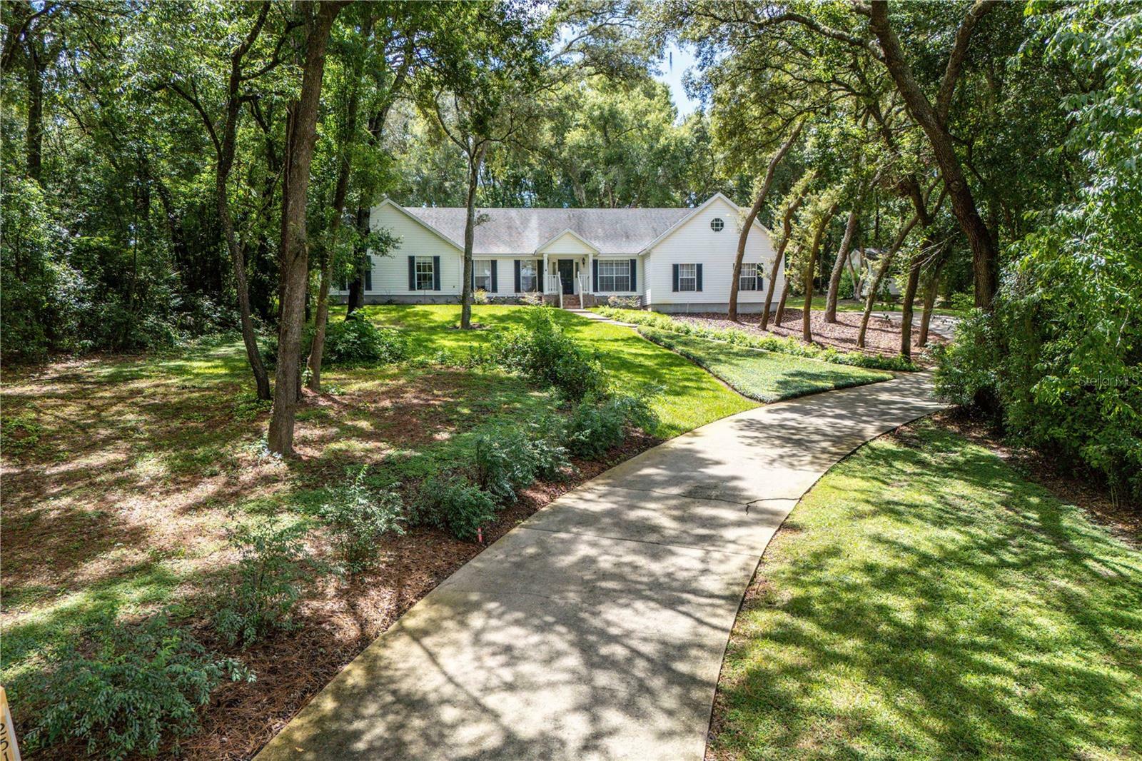 Property Photo:  251 Pond Road  FL 32757 