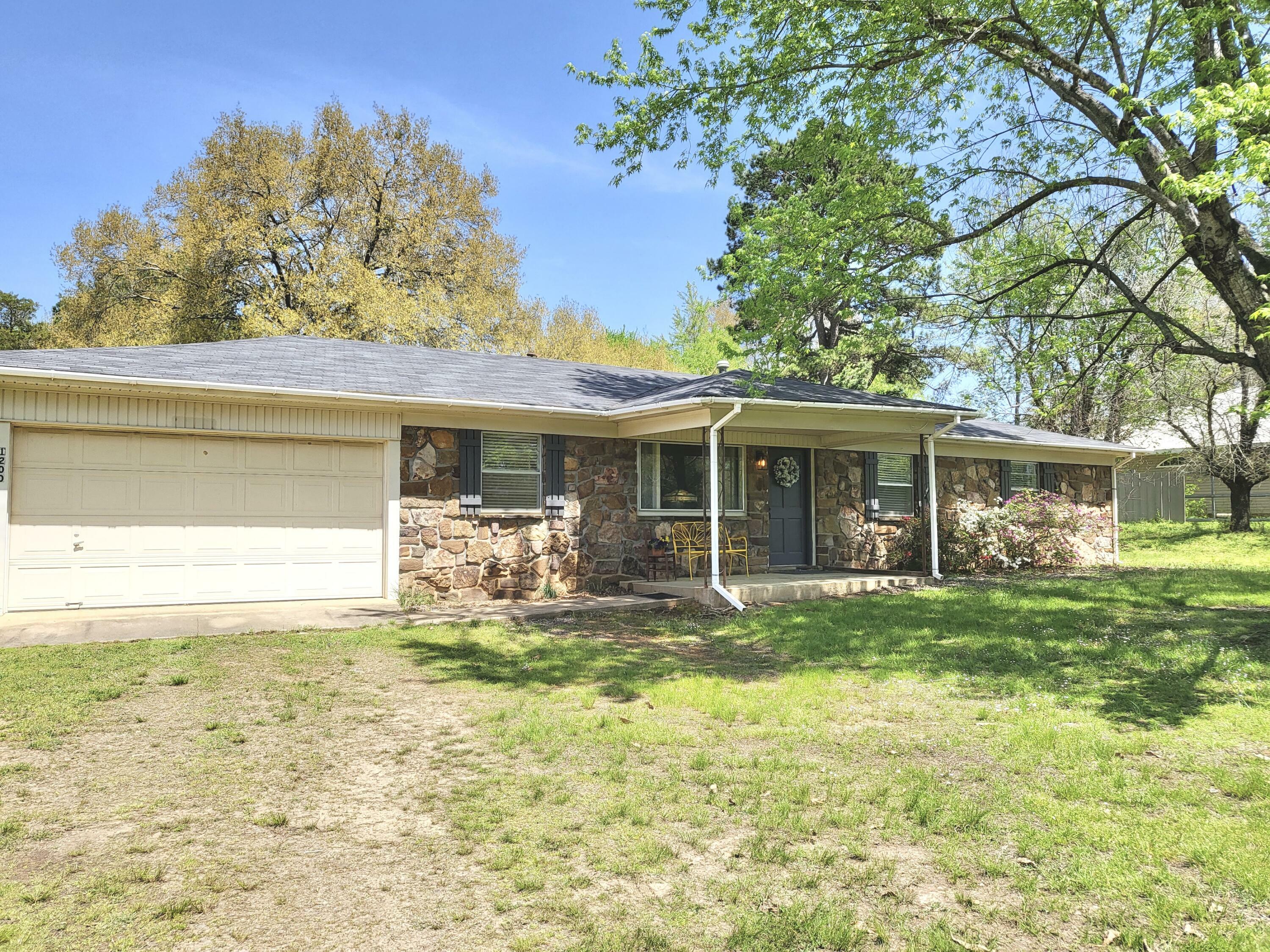 Property Photo:  1200 W Main Street  AR 72846 