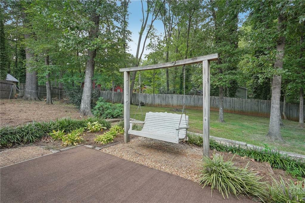 Property Photo:  1132 Lafayette Drive SW  GA 30126 