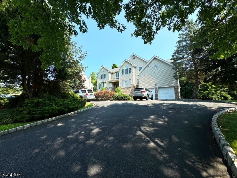 Property Photo:  20 Hillside Dr  NJ 07936 