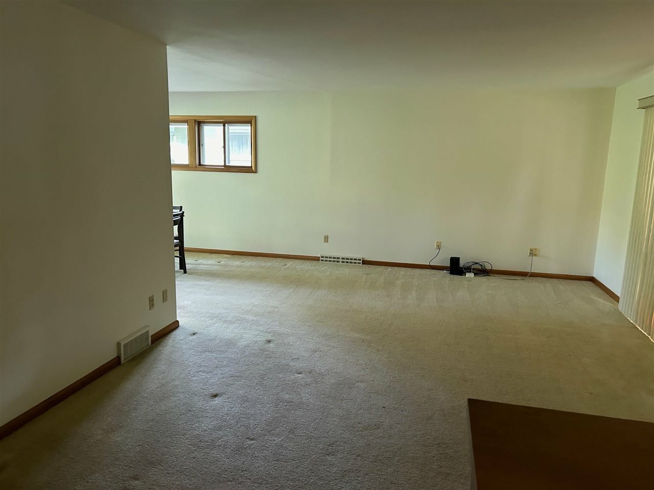 Property Photo:  16 Brookfield Drive  IA 52245 