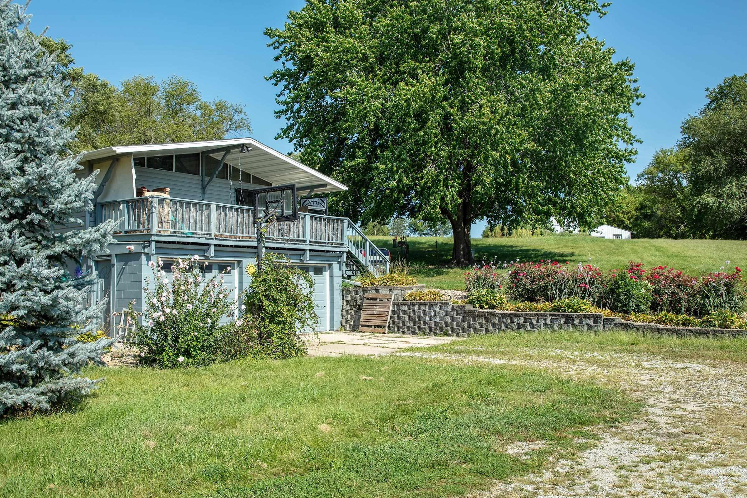 Property Photo: 9211 Brandon Road IA 50651