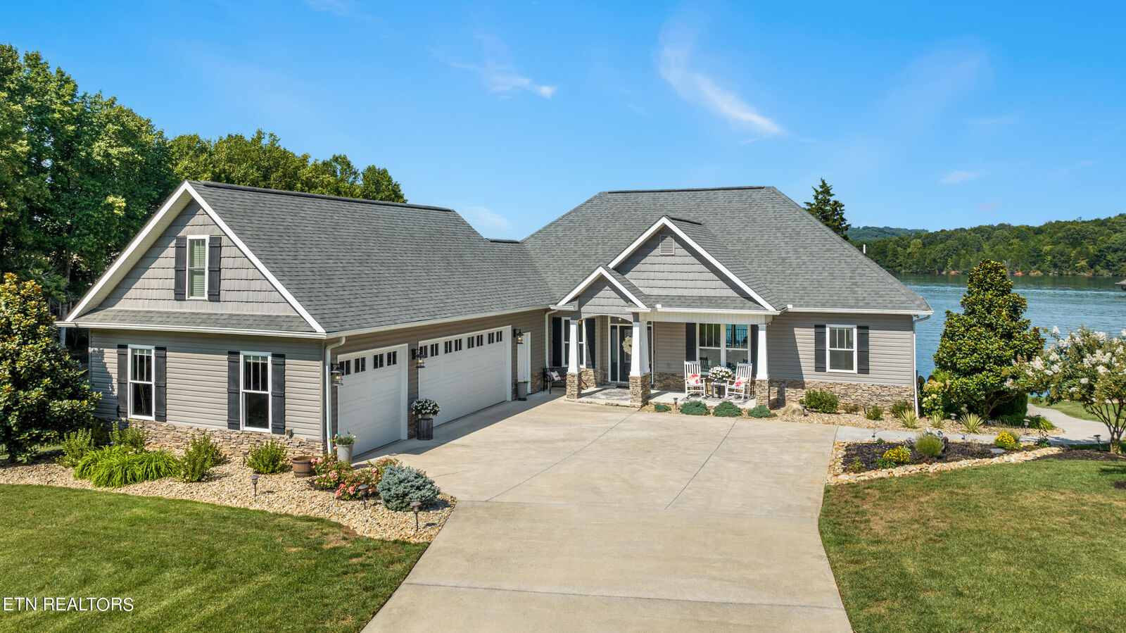 Property Photo: 103 Okmulgee Place TN 37774