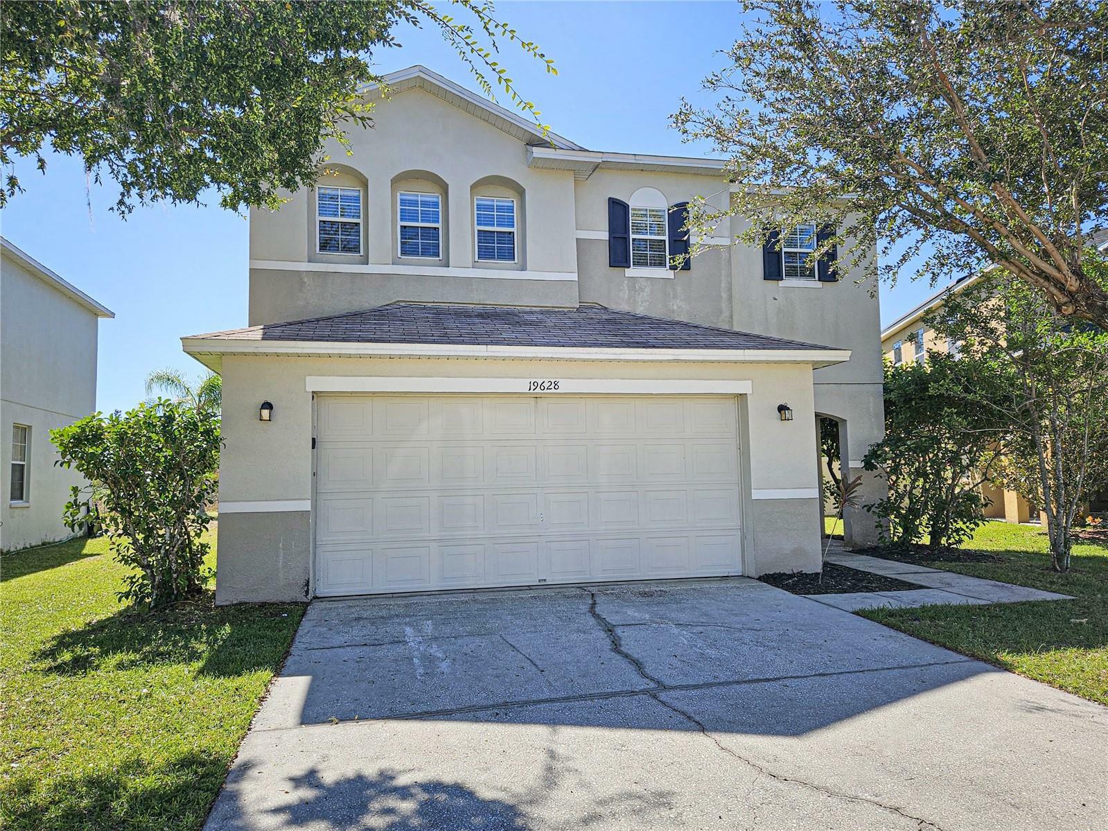 Property Photo:  19628 Timberbluff Drive  FL 34638 