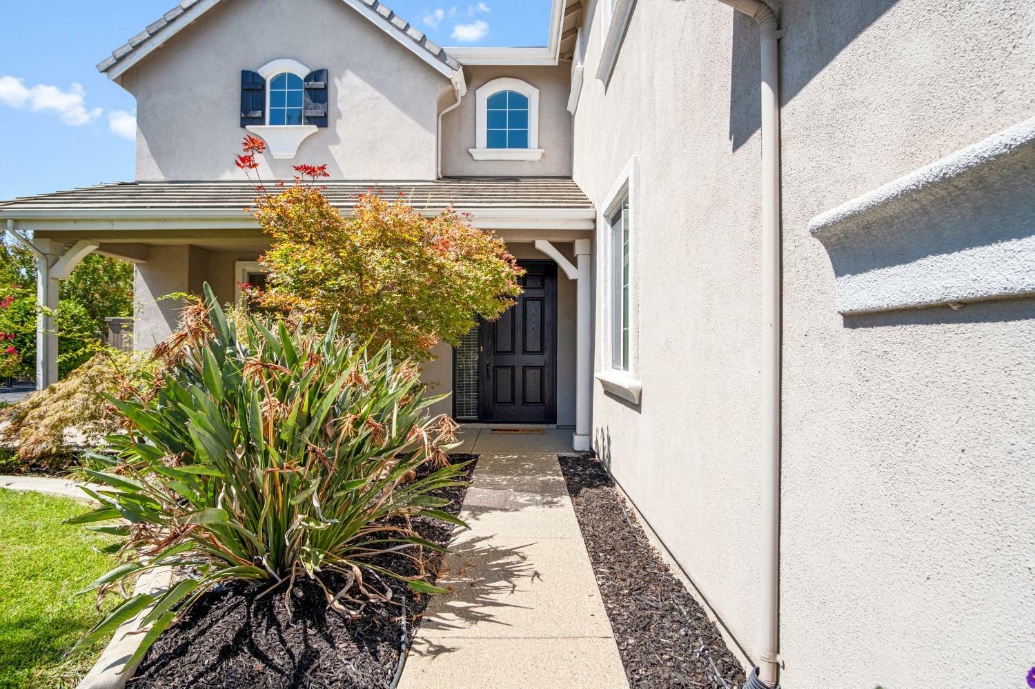 Property Photo:  9664 Cypress Garden Lane  CA 95757 