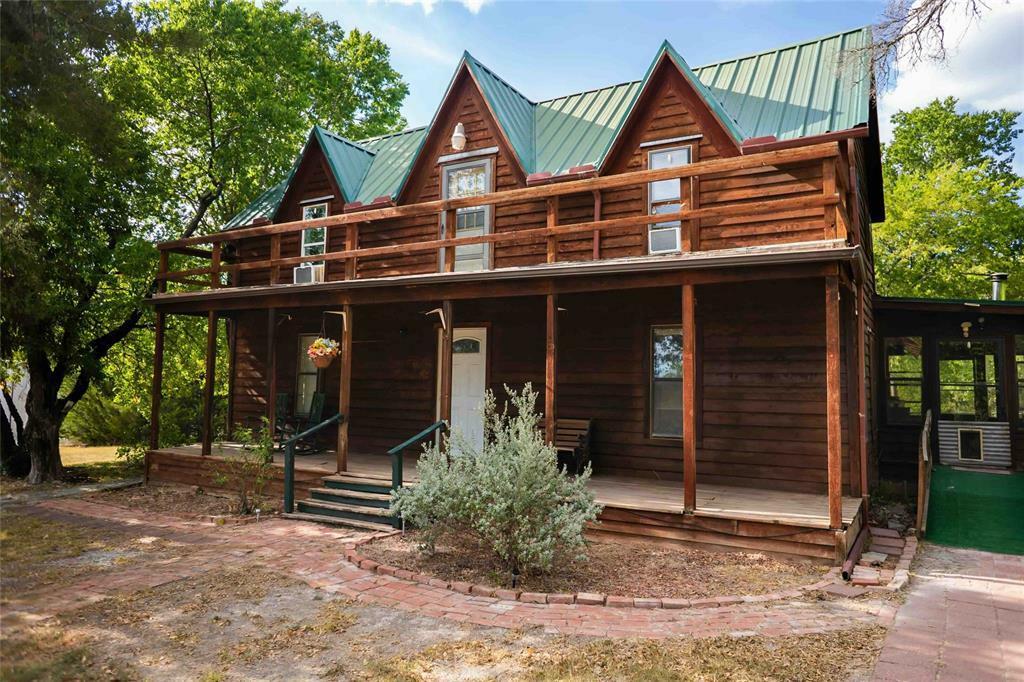 Property Photo:  6815 County Road 424  TX 75409 