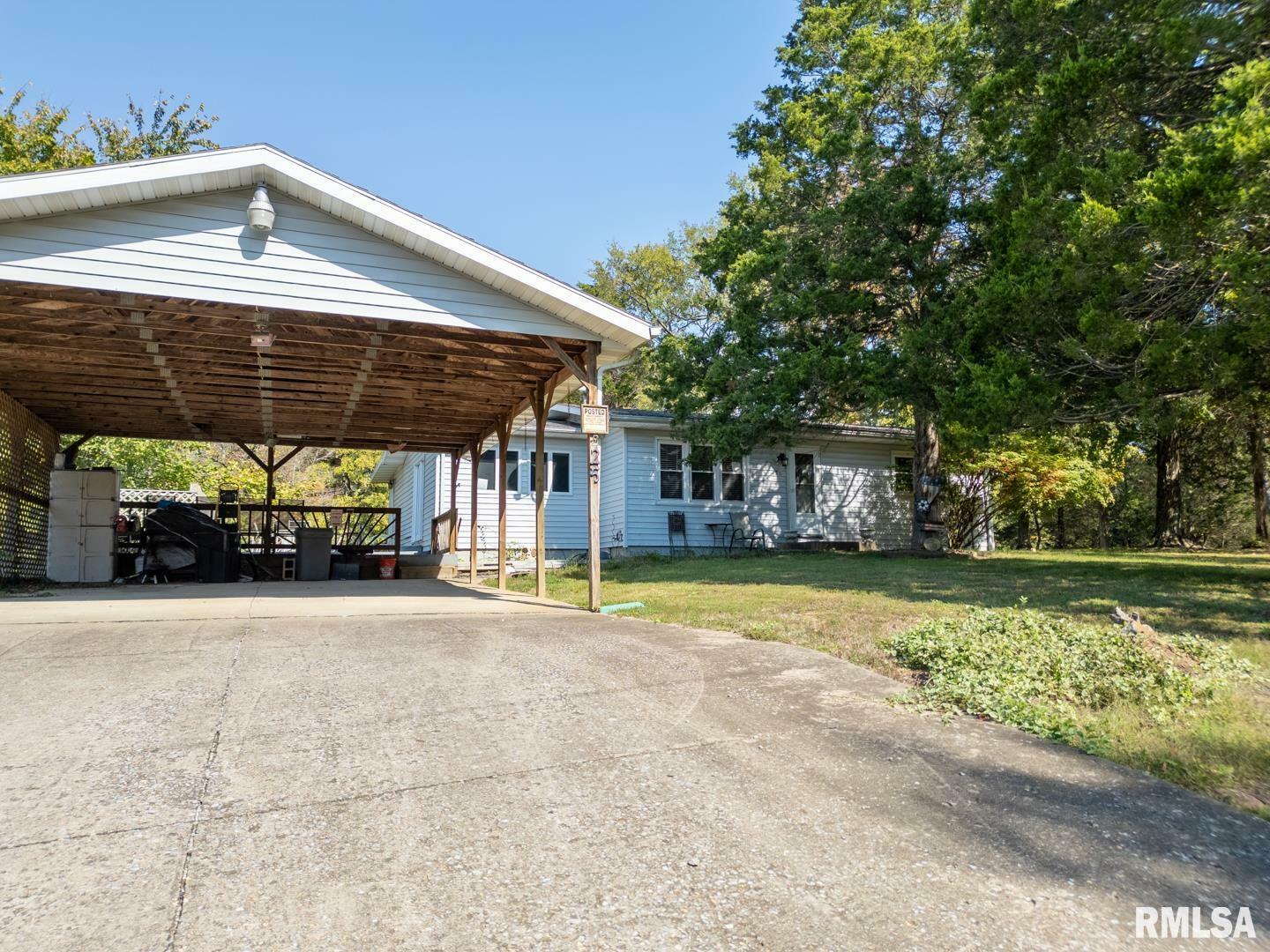 Property Photo: 25 Lees Drive IL 62922