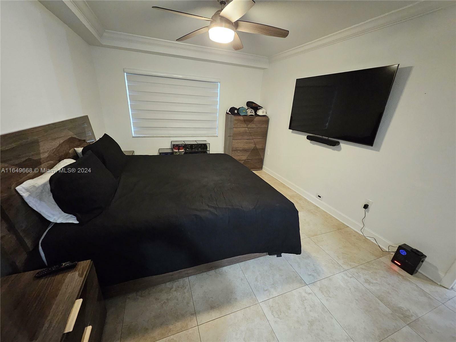 Property Photo:  10900 SW 104th St 114  FL 33176 