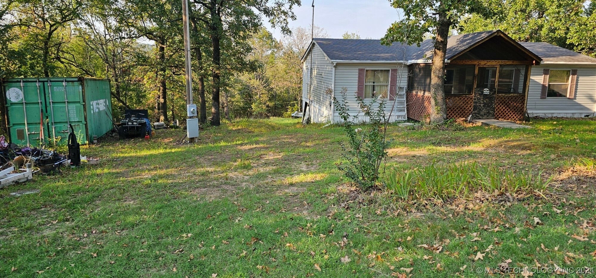 Property Photo:  447275 E 988 Rd Road  OK 74435 