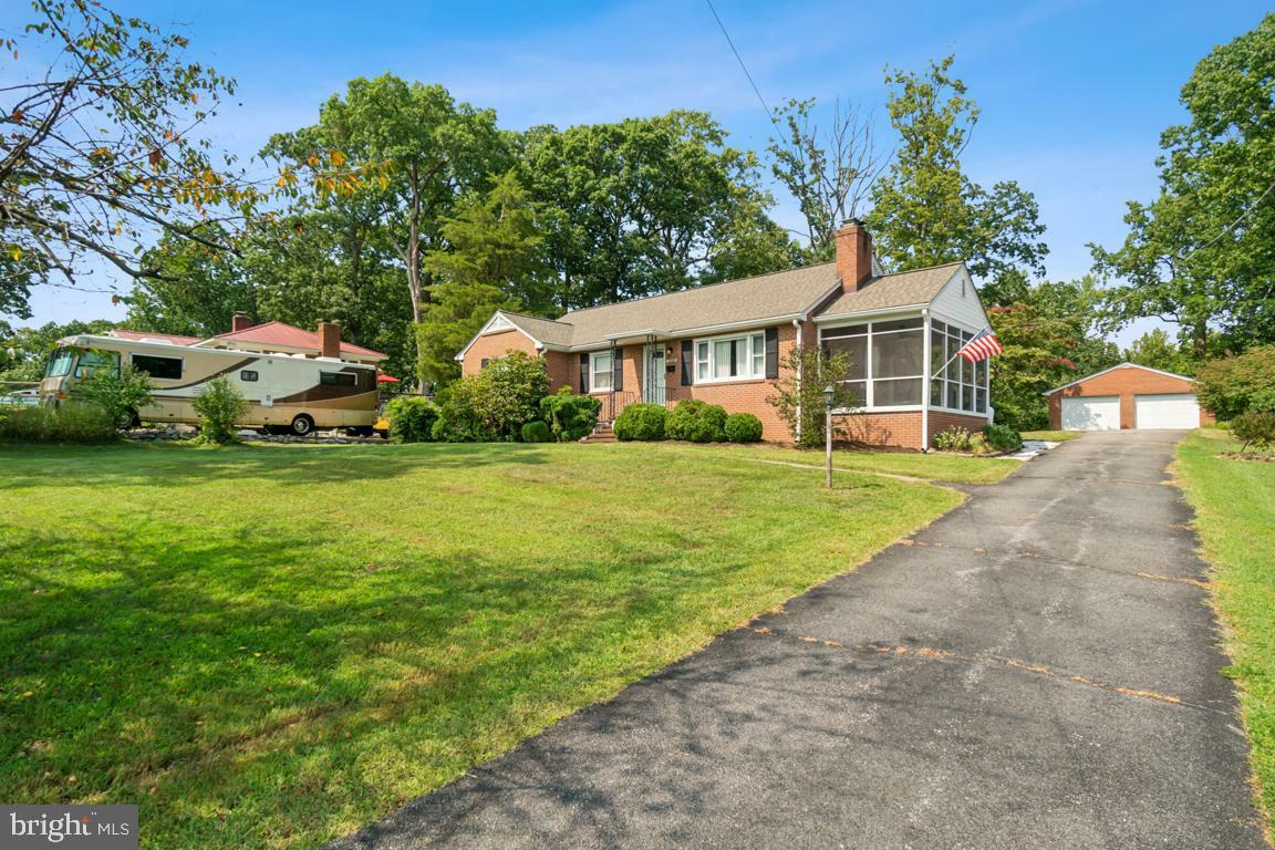 Property Photo:  1514 Woodside Drive  VA 22191 