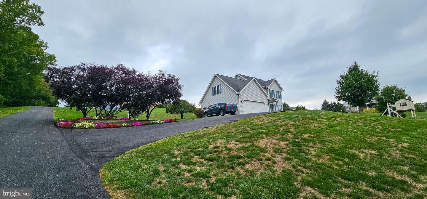 Property Photo:  9531 Tomstown Road  PA 17268 