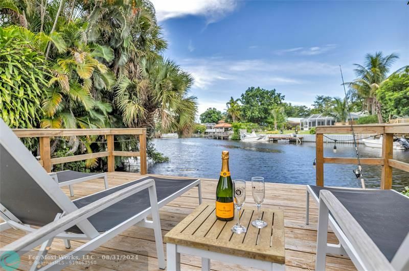 Property Photo:  1720 W Terrace Drive  FL 33460 