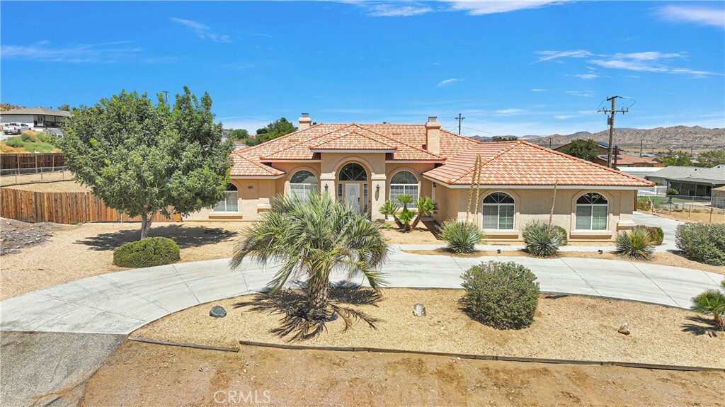 Property Photo:  20340 Yuma Road  CA 92307 