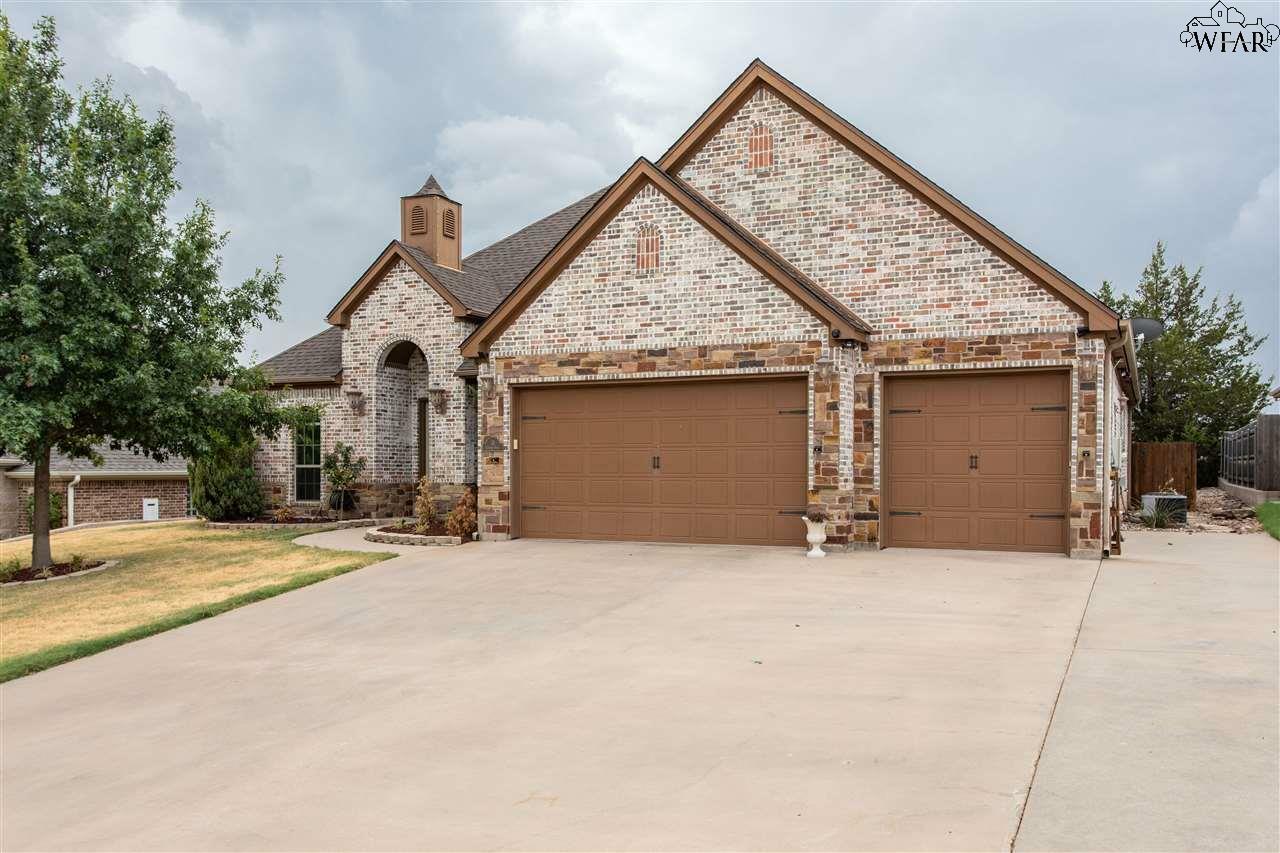 Property Photo:  13 Canyon View Court  TX 76309 