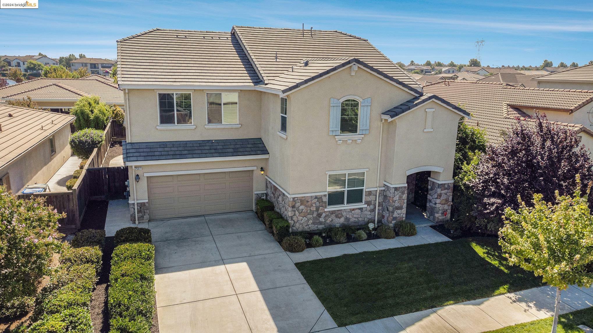 Property Photo:  2507 Talaria Dr  CA 94561 