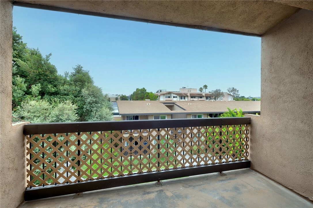 Property Photo:  12200 Montecito Road B322  CA 90740 