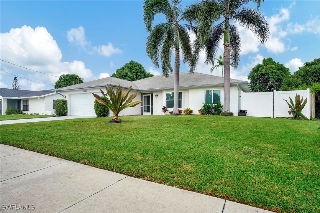 Property Photo:  1305 Granada Boulevard  FL 34103 