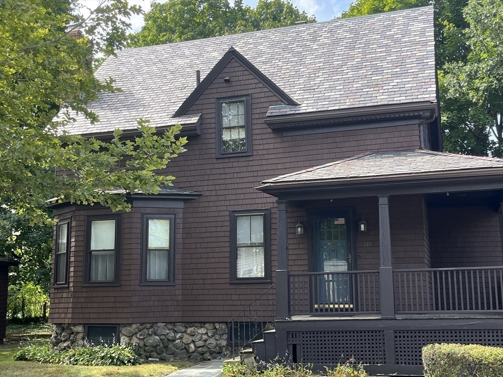 Property Photo: 316 Orchard St MA 02478