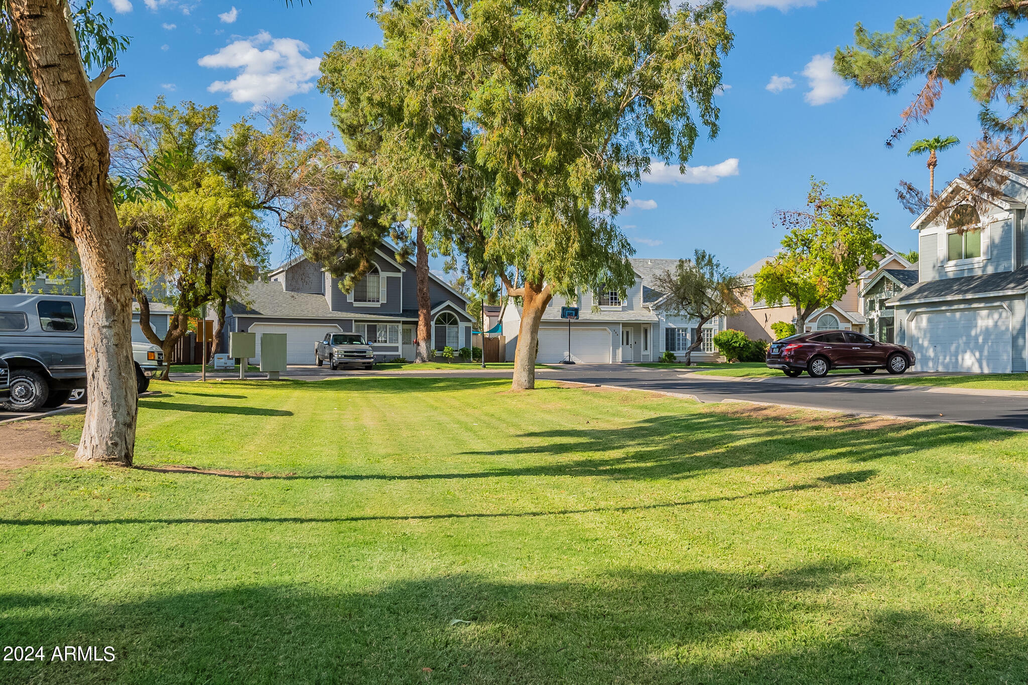 Property Photo:  209 S Rush Circle E  AZ 85226 