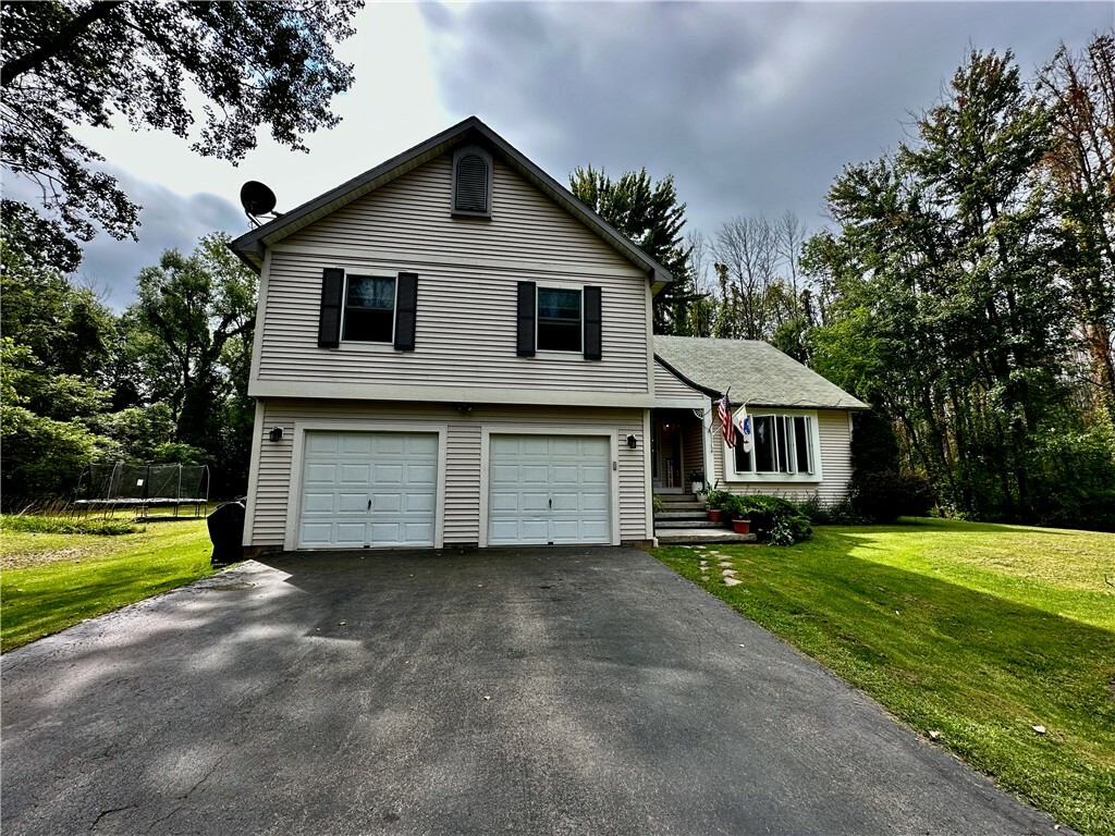 Property Photo:  2894 Gildersleeve Road  NY 14568 