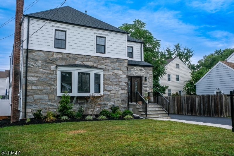 Property Photo: 1086 Battle Hill Ter NJ 07083