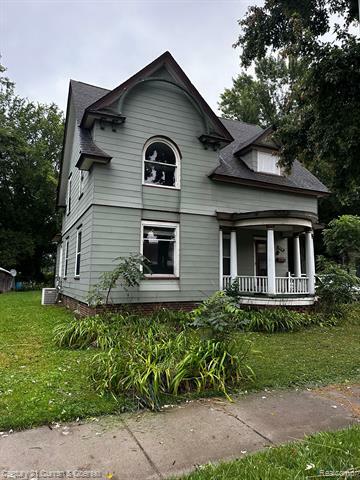 Property Photo:  156 N Howard Avenue  MI 48422 