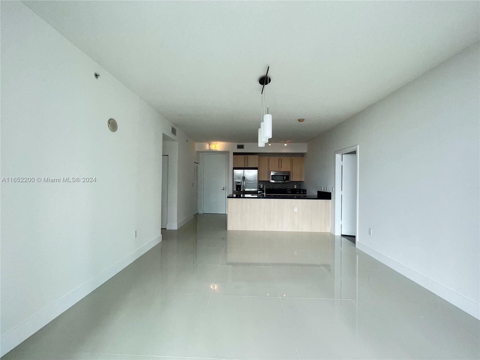 Property Photo:  79 SW 12th St 2103-S  FL 33130 