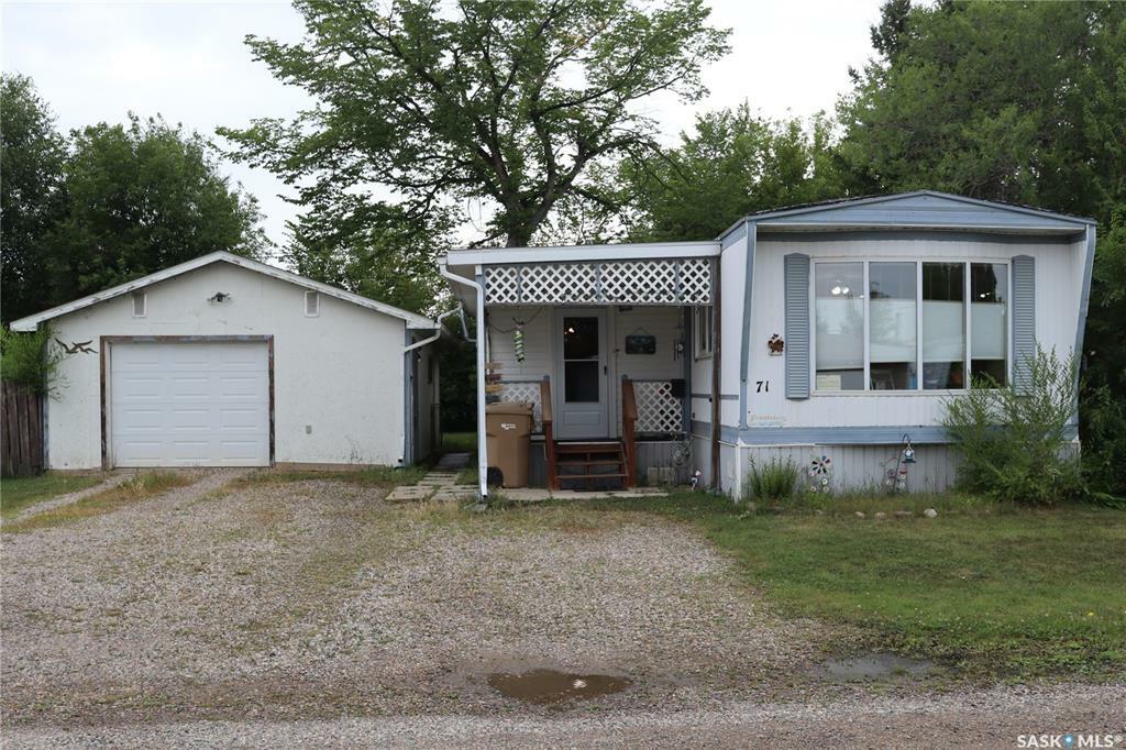 Property Photo:  71 Eastview Trailer Court  SK S6V 5P9 