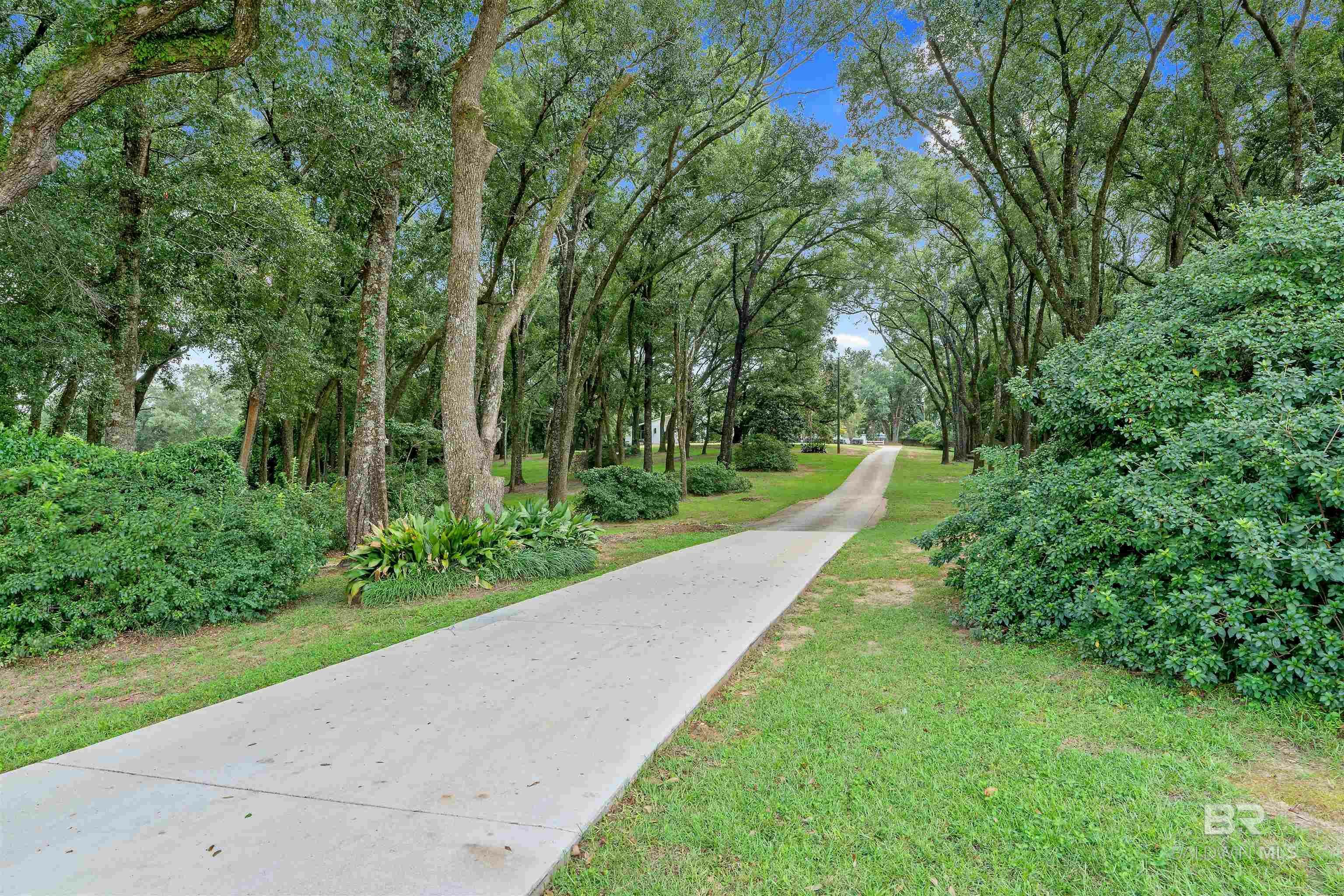 Property Photo:  8696 Twin Beech Road  AL 36532 