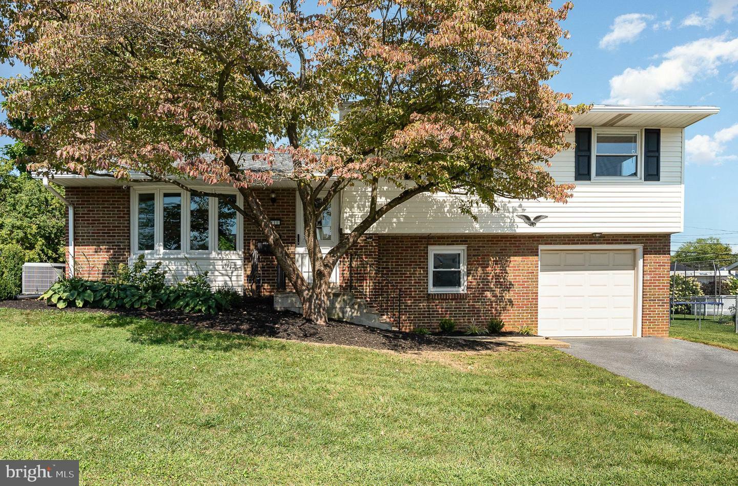 Property Photo:  111 Winston Drive  PA 17055 