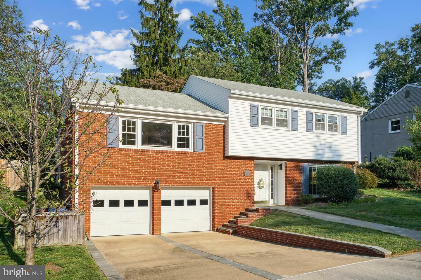 Property Photo:  531 N Lombardy Street  VA 22203 