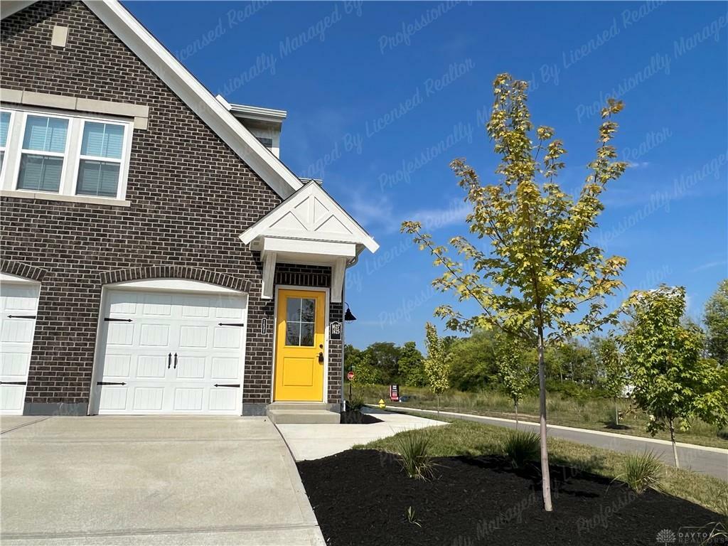 1631 Honey Tree Place  Bellbrook OH 45305 photo