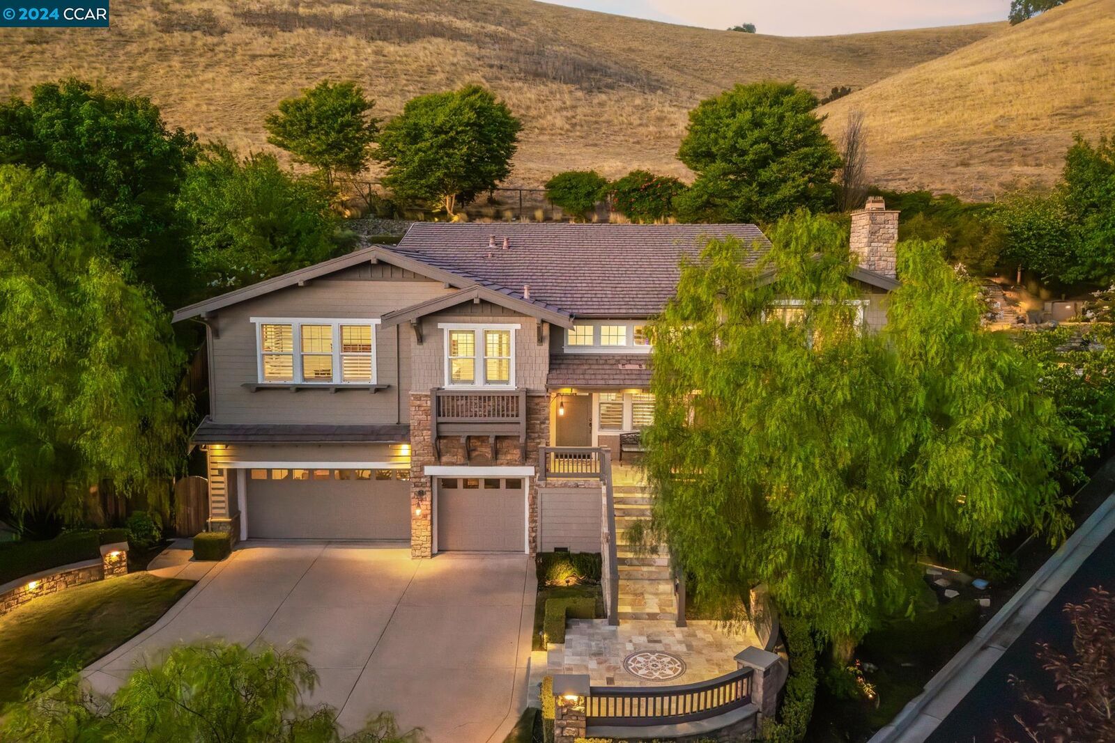 Property Photo:  32 Campbell Pl  CA 94526 