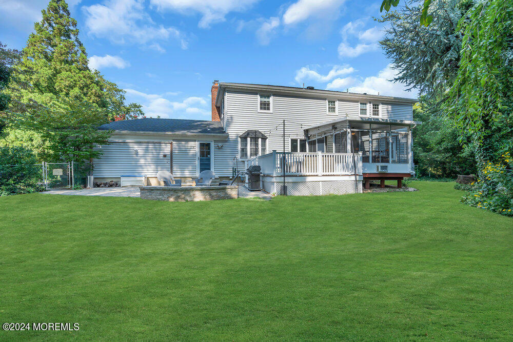 Property Photo:  40 Burntmill Circle  NJ 07757 