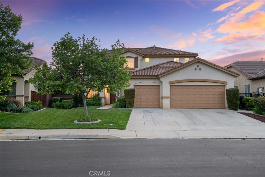 Property Photo: 8687 Maroon Peak Way CA 92508