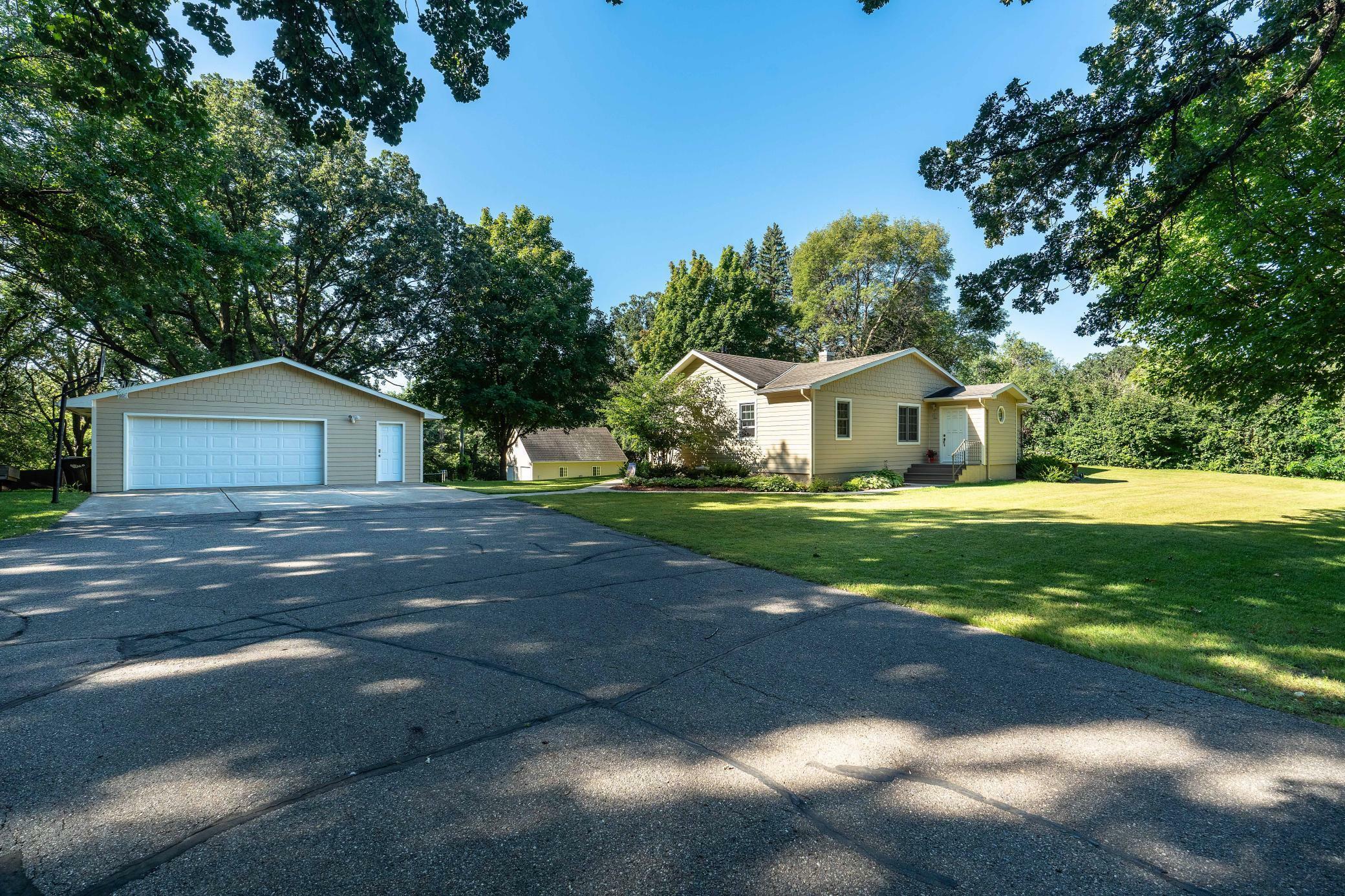 Property Photo:  1205 W Alcott Avenue  MN 56537 